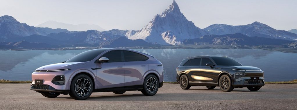 XPeng G6 und G9 vor malerischer Kulisse