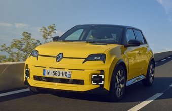 Renault R5 image bank media Test-Drive, from September 21 to 23th 2024 at Nice, France - Photo Yannick Brossard / DPPI