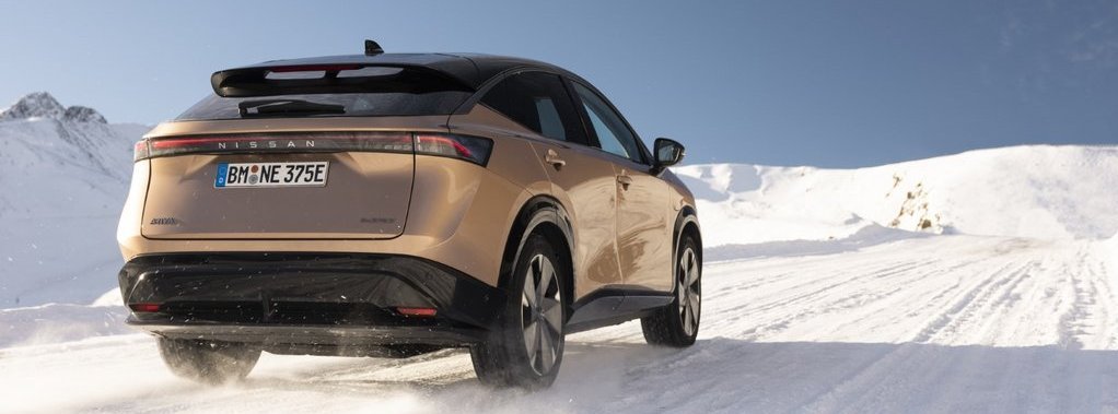 Ariya e-4ORCE test drive on snow tracks in Andorra for e-4ORCE all seasons